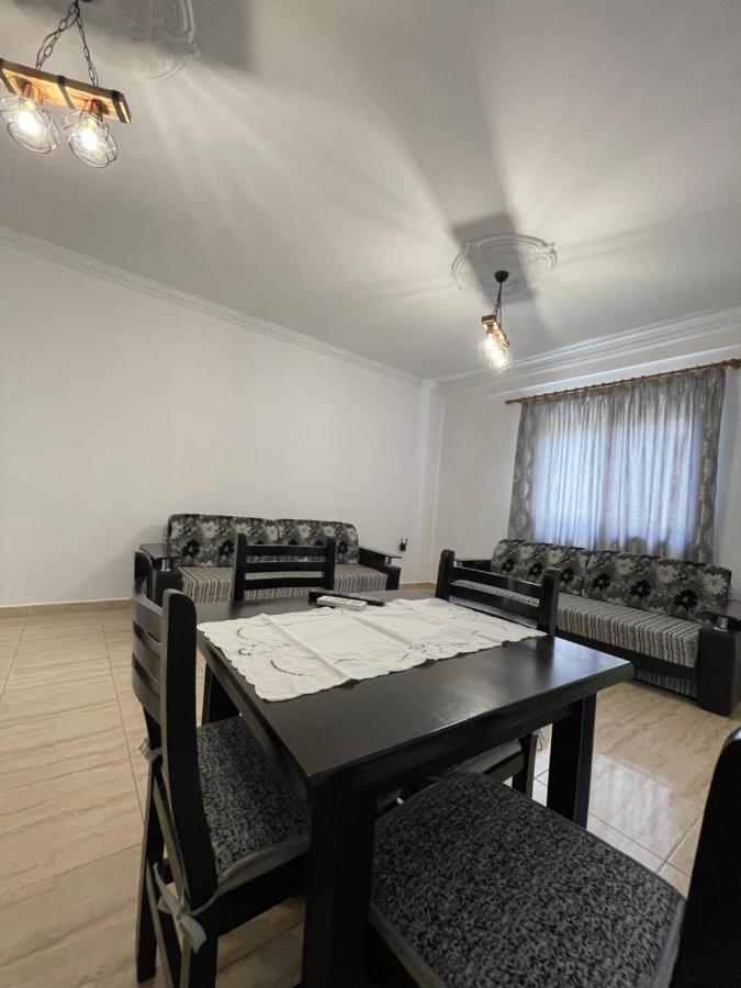 Sun And Sea Apartment Saranda Eksteriør billede