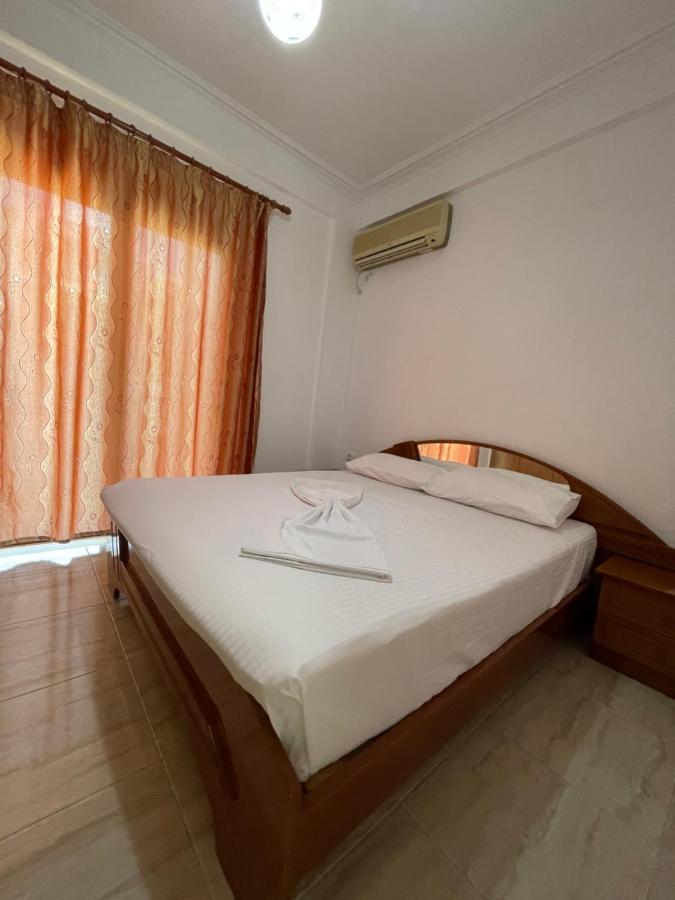 Sun And Sea Apartment Saranda Eksteriør billede