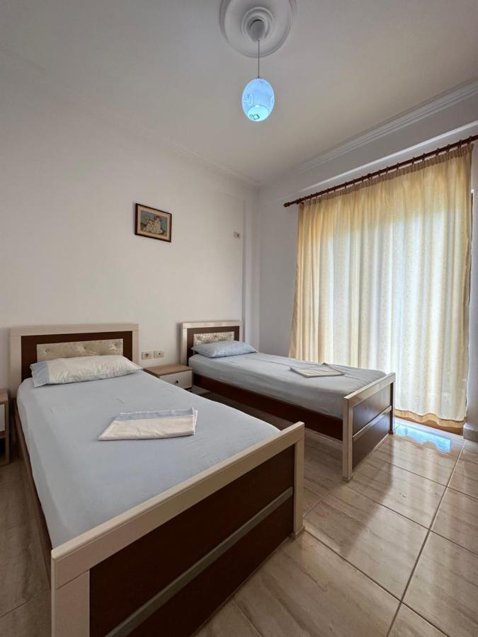 Sun And Sea Apartment Saranda Eksteriør billede
